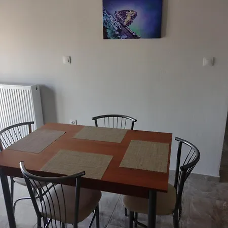 شقة 